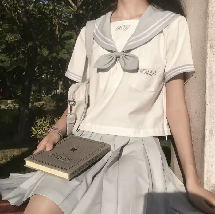 部长和社畜的恋情令人着急